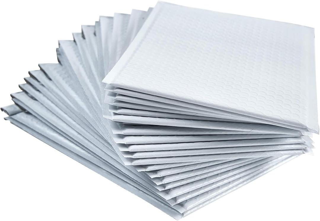 #4 White Padded Bubble Lined Poly Mailer Bag for Shipping and Packing, Tear-proof, Water-resistant and Lightweight Envelopes, 9.5 x 13.5 inches, Postal Self-Seal Adhesive Opaque Bags. (50)