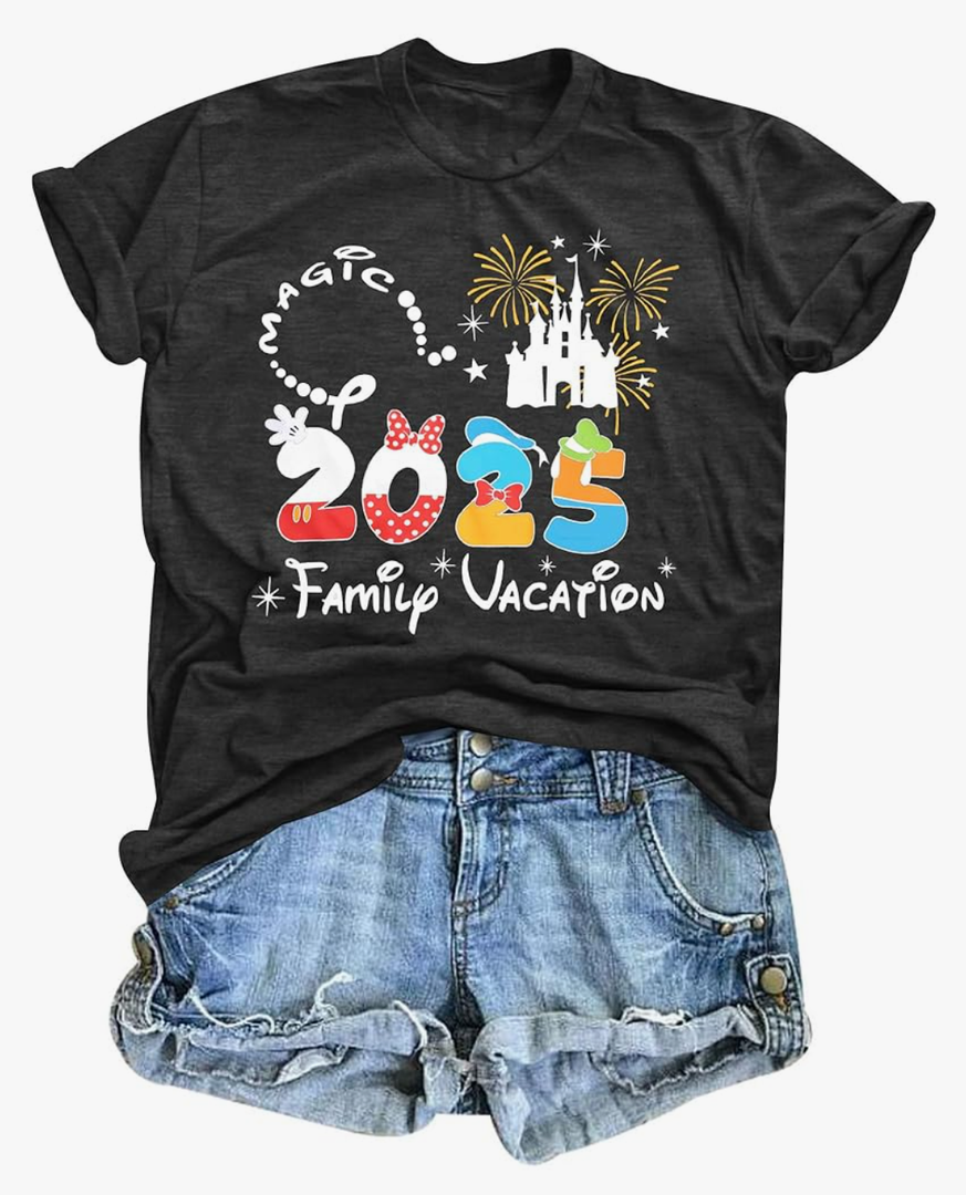 Magical Shirt Women 2025 Family Vacation T-Shirt Magic Kingdom Tshirt Cute Castle Graphic Tee Holiday Casual Short Sleeve Top Size M
