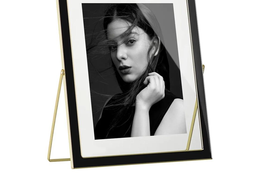 eletecpro 8x10 Enamel Floating Picture Frame with 8.8" x 10.7" Real Double Glass Cover for Floating Effect, Black Floating Photo Frame for Tabletop, Display Multi-Size Photos and Artworks, Desk Decor