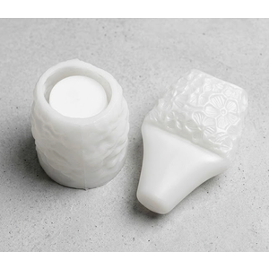 Floral Pattern Vase Molder