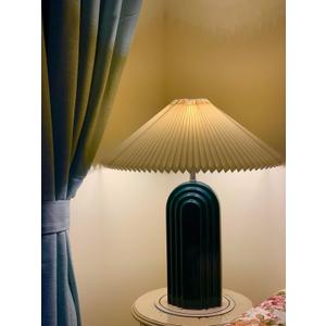 Blue Ceramic Desk lamp, Medieval Desk lamp, Suitable for Living Room Coffee Table, Bedroom Bedside lamp, Unique Pleated lampshade, Suitable for Office and Bedroom (Gold foil+beige lampshade)