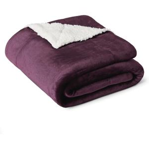 Amazon Basics Reversible Sherpa Throw Blanket, Velvety Flannel, Ultra Soft, Plum, 50"x60"