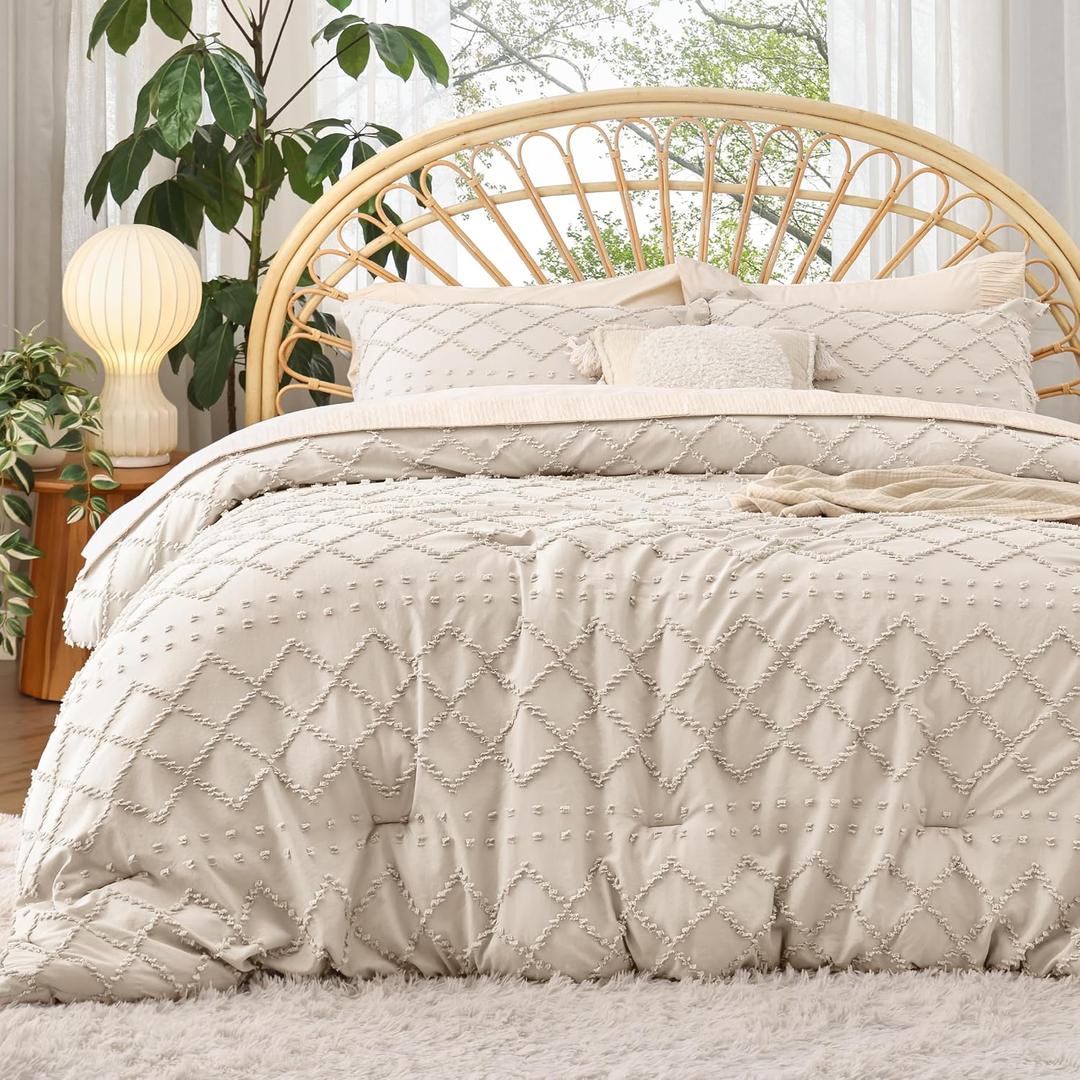 Bedsure Queen Comforter Set - Beige Comforter, Boho Tufted Distressed Vintage Bedding for Kids, 3 Pieces Farmhouse-Style Bed Set for All Seasons, Fluffy Soft Bedding with 2 Pillow Shams