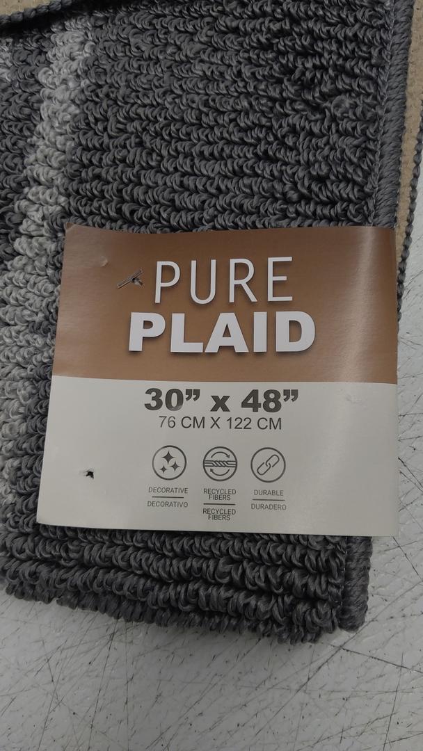 Pure Plaid 30" x 48"