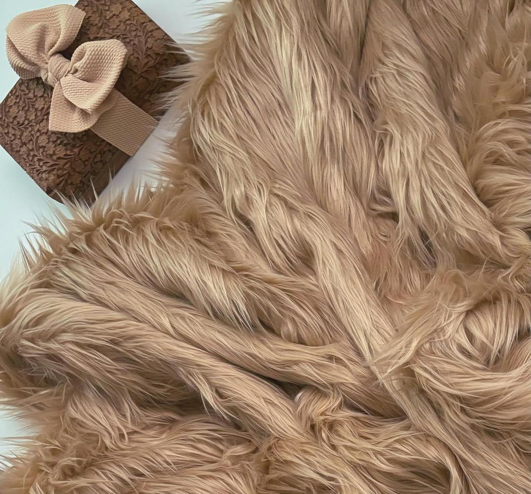Bianna Peanut Butter Brown Faux Fur Fabric, 60 inches Wide Options, American Seller, Luxury Shag Shaggy Material for Crafting, Sewing, Costumes, Fursuits, Home Decor (5x60 inches)