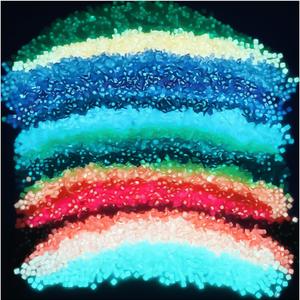 Glow in The Dark Diamond Painting Beads for Diamond Dots Accessories, 20 Colors Square Diamond Painting Drills Flatback Rhinestones for Crafts, Diamonds for Diamond Painting Bead Art Gem Art, 4000PCS