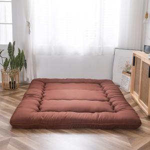 MAXYOYO Japanese Floor Mattress Futon Mattress, Thicken Tatami Mat Sleeping Pad Foldable Roll Up Mattress Boys Girls Dormitory Mattress Pad Floor Lounger Bed, Coffee, Queen