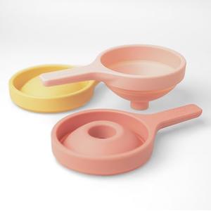 Inspire My Play 2 x Coral Silicone Collapsible Funnels for Kids - Sensory Play Funnel Toys for Kids - Pouring Toys for Toddlers - Food Safe Sensory Bin Tools and Accessories