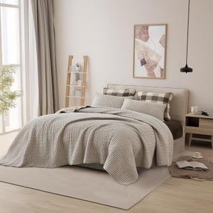 Wonderful 3PC Jersey Knit Reversible King Quilt Set, Lightweight Summer Comforter, Luxurious Breathable, Soft Cozy Stretchy, Carbon Brushing, Fade Resistant, Machine Washable (Beige, King) (King(104*94"))