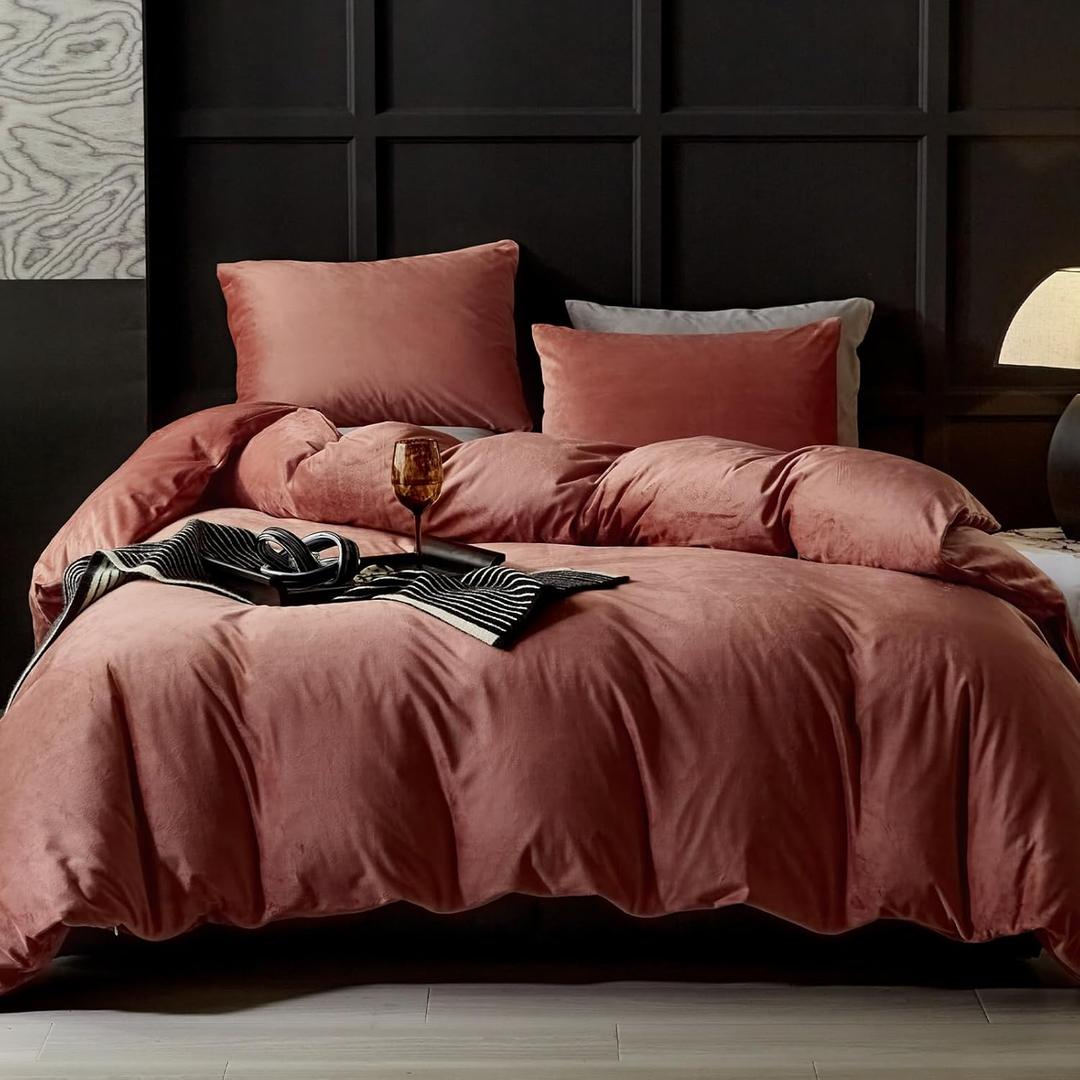 WARMDERN Blush Pink Flannel Velvet Duvet Cover King Size Duvet Cover Bedding Sets, 3pcs Ultra Soft Luxury Textured Modern Crystal Velvet Duvet Covers with Zipper Closure(Blush Pink, King)