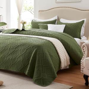 LEAONME Full/Queen Quilt Set 3 Pieces, Lightweight Olive Green Bedspread-90''x98'', Soft Microfiber Summer Quilt/Coverlet, Luxurious Warm Bedding Sets for All Seasons (Includes 1 Quilt, 2 Shams)