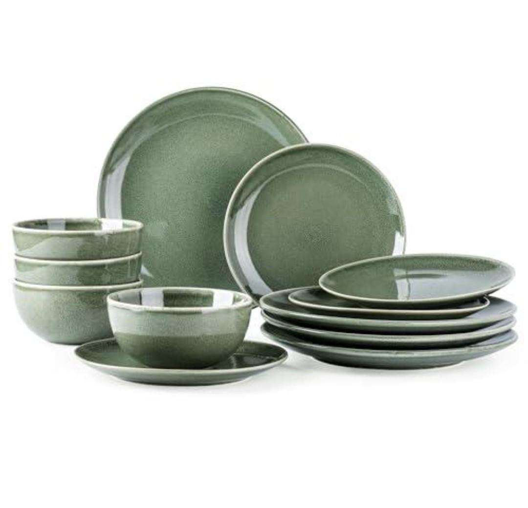 AmorArc Ceramic Dinnerware Sets for 4, 8 Pieces Handpainted Plates and Bowls Set, Scratch Resistant Stoneware Dishes Set, Dishwasher & Microwave Safe, Jade Green