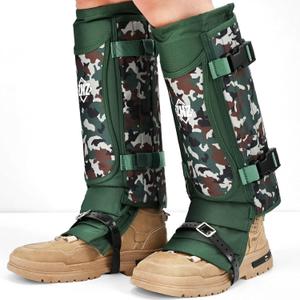 ZHZ Snake Gaiters Durable Waterproof Snake Chaps Lower Legs Protection, Snake Guards with Adjustable Size for Men & Women, Used for Hunting, Hiking and Farm Work (Army Green)