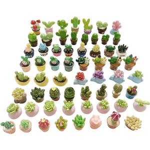 Miniature Potted Plants Resin Decoration 30pcs Random Set for Doll House Pretend Play Toys DIY Mini Home Garden Flowerpot Succulent Planter
