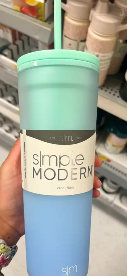 Simple Modern 24Oz Classic Multi-Colored Simple Modern 24Oz Classic Multi-Colored
