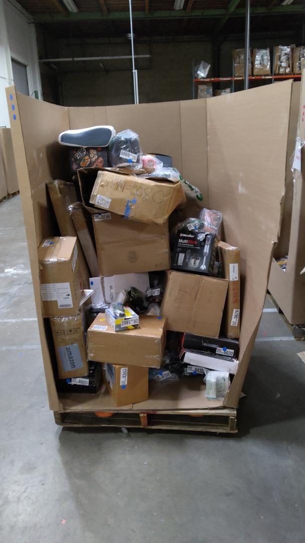Pallet Of Salvage Items