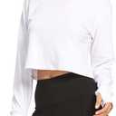 Muzniuer Long Sleeve Crop Top Workout Tops for Women Thumb Hole Tops (X-Large, White)
