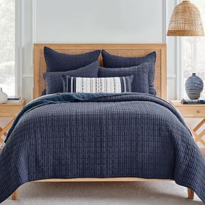 Levtex Home Mills Waffle Full/Queen Quilt Set (88x92in) with 2 Pillow Shams (26x20in) - Navy - 100% Cotton Full/Queen Size Quilt Bedding Set - Lightweight, Soft, Pre-Washed