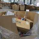 Pallet of salvage items