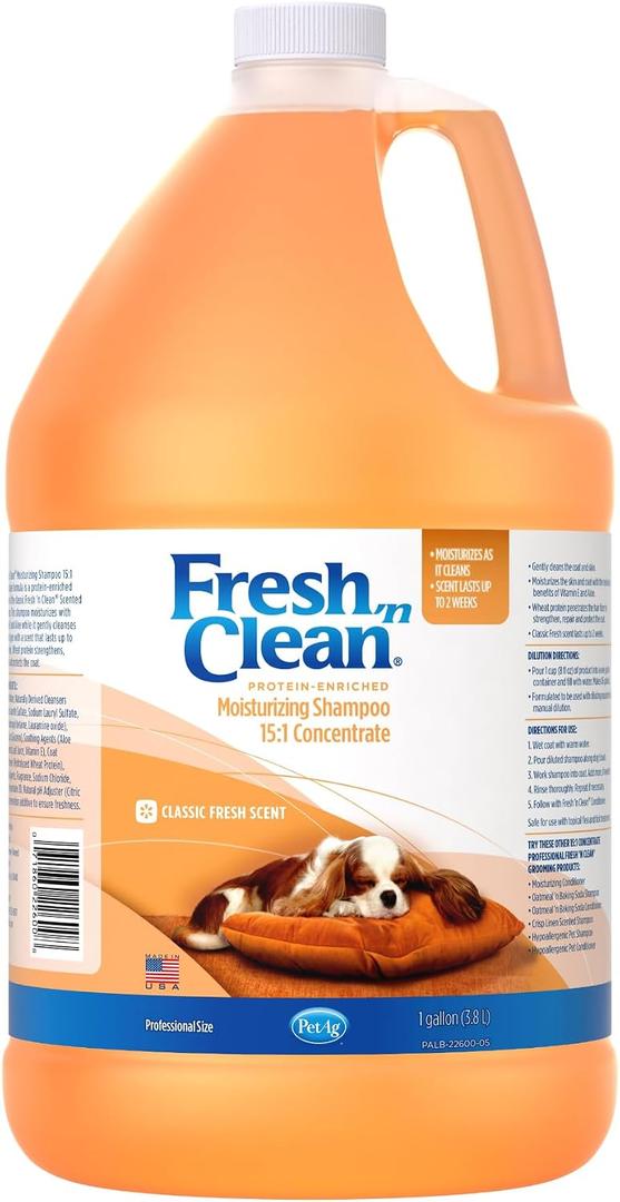 PetAg Fresh n Clean Moisturizing Shampoo, Classic Fresh Scent (15:1 Concentrate) - 1 Gallon - Moisturizes with Vitamin E & Aloe Vera - Strengthens & Repairs Coats - Soap Free