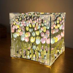 Tulip Night Light LED Infinity Mirror Lamp,Mothers Day Birthday Gifts for Mom Women Tulipanes DIY Finished Product Decorations Lights Flower Lamp Bedside Table Lamp Creative Gift(Multicolored)