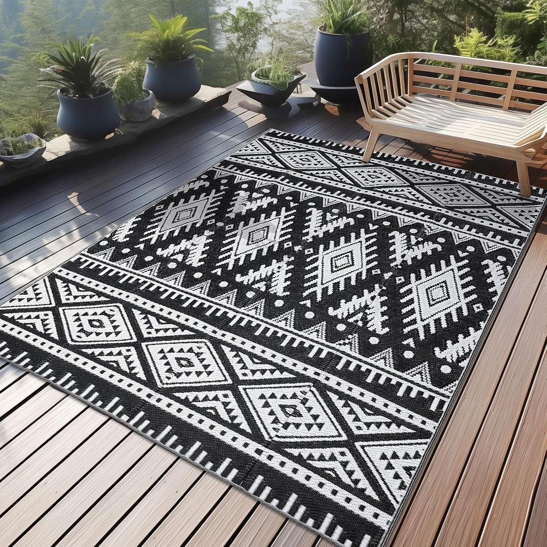OLANLY Outdoor Rug Waterproof 4x6 ft, Reversible Outdoor Plastic Straw Rug, Boho Patio Rug, Indoor Outdoor Carpet, RV Mat Outside for Patio, Camp, Picnic, Balcony, Deck, Backyard, Black & White