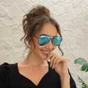 GMKATEYE Fashion Oversized Aviator Sunglasses for Women & Men, UV 400 Protection Ultra Lightweight Metal Pilot Sun Glasses