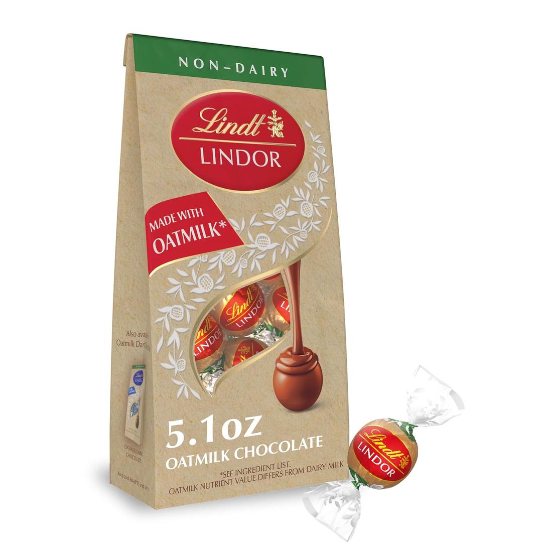 Lindt LINDOR OatMilk Chocolate Candy Truffles, Non-Dairy Chocolate Truffles with Smooth, Melting Truffle Center, 5.1 oz. (EXP 07/31/26)