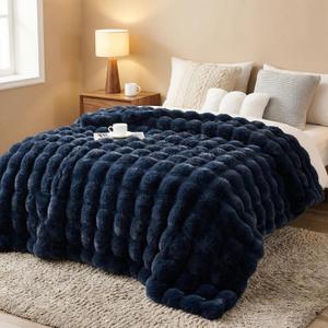 DREAMNINE Soft Faux Bubble Rabbit Fur Blanket Queen Size, Thick Cozy Decorative Warm Fuzzy Fur Blanket for Bed Couch Sofa Chair Bedroom Living Room Dorm Gift, 80 * 90 Inches, Navy Blue
