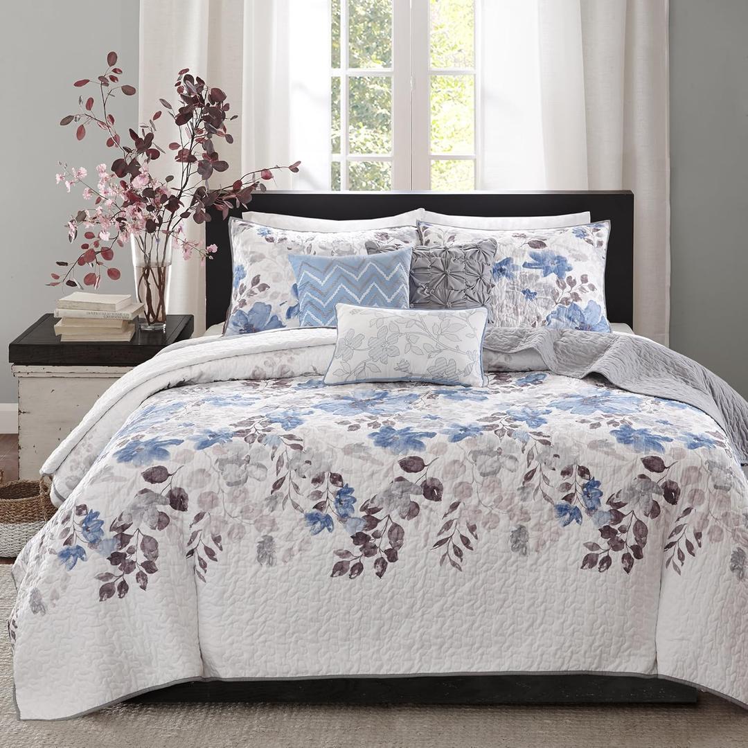 Madison Park Luna Quilt Modern Classic Design All Season, Breathable Coverlet Lightweight Bedding Set, Matching Shams, Decorative Pillow, Full/Queen(90"x90"), Floral Blue 6 Piece