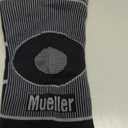 Mueller Sports Medicine 4-Way Stretch Knee Support, Knee Pain Relief Support for Men and Women, Ideal for Arthritis, Sprains, Black L/XL