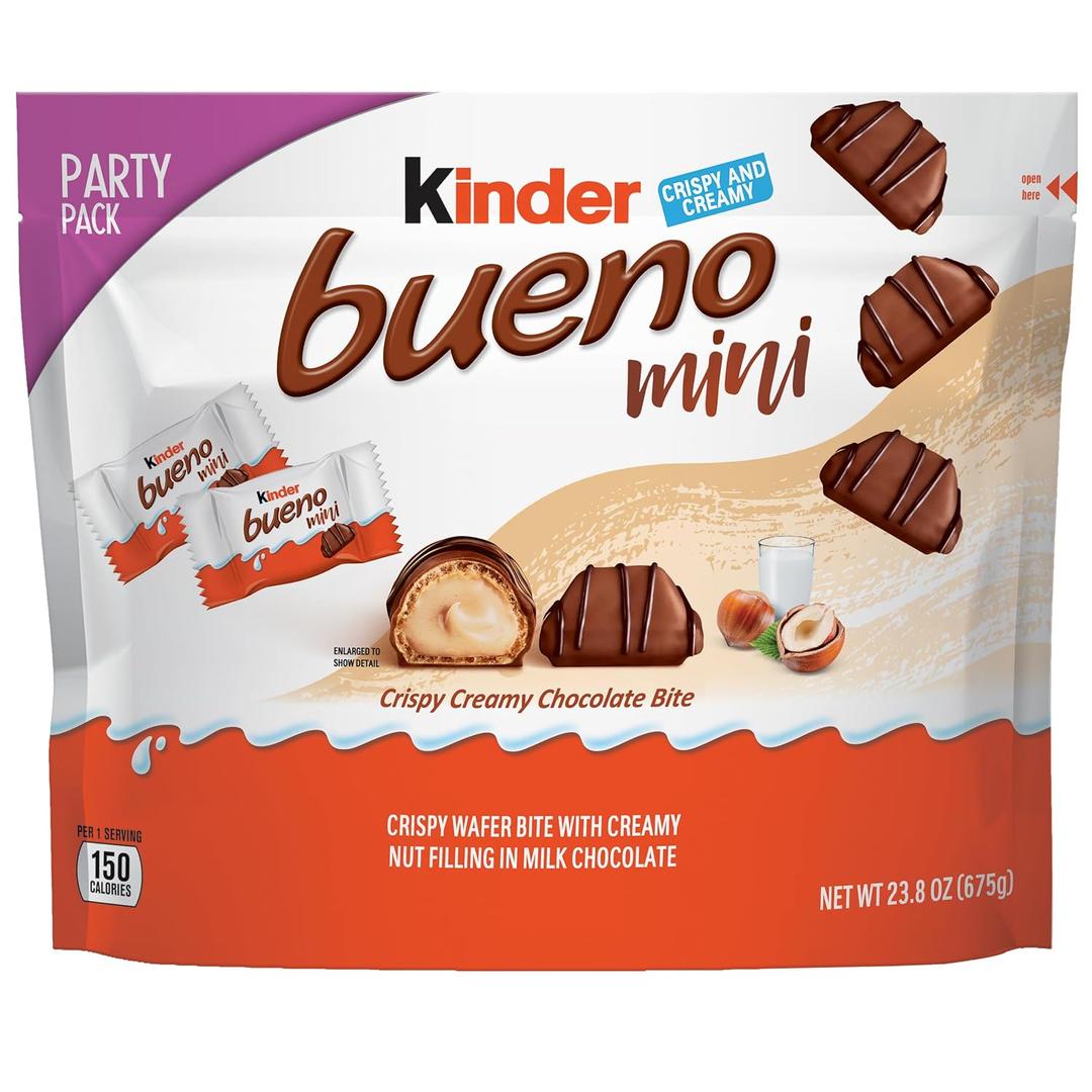 Kinder Bueno Mini Chocolate Bites with Crispy Wafer and Hazelnut Cream, Individually Wrapped, Party Pack, 23.8 oz (EXP 05/17/26)