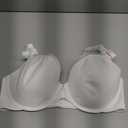 Vanity Fair Women's Illumination Front Closure Bra, 3-Way Convertible Straps, Lightly Lined Cups up to DD (White)