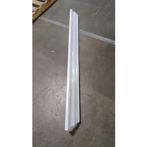 White Wall Molding 72in