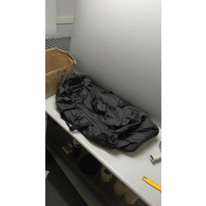 Extra Large Travel Duffle Bag, 160L Gear Bag for Men and Women, Storage Bag Ideal for Overnight Camping and Weekend Getaways, Black