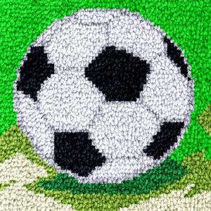 Sport Soccer Latch Hook Rug Kit for Adults Carpet Chair Cushion with Printed Canvas Crochet Yarn Craft DIY Handmade Tapestry for Stools Floor Decoration Pets Warm Pads 40x40cm