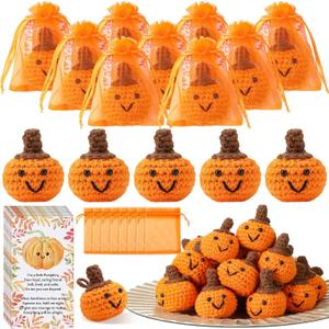 Shappy 15 Sets Thanksgiving Gifts Bulk Small Novelty Fall Pumpkins Crochet Gifts with Positive Cards Organza Bags for Fall Holiday Harvest Party Favors Home Table Decor