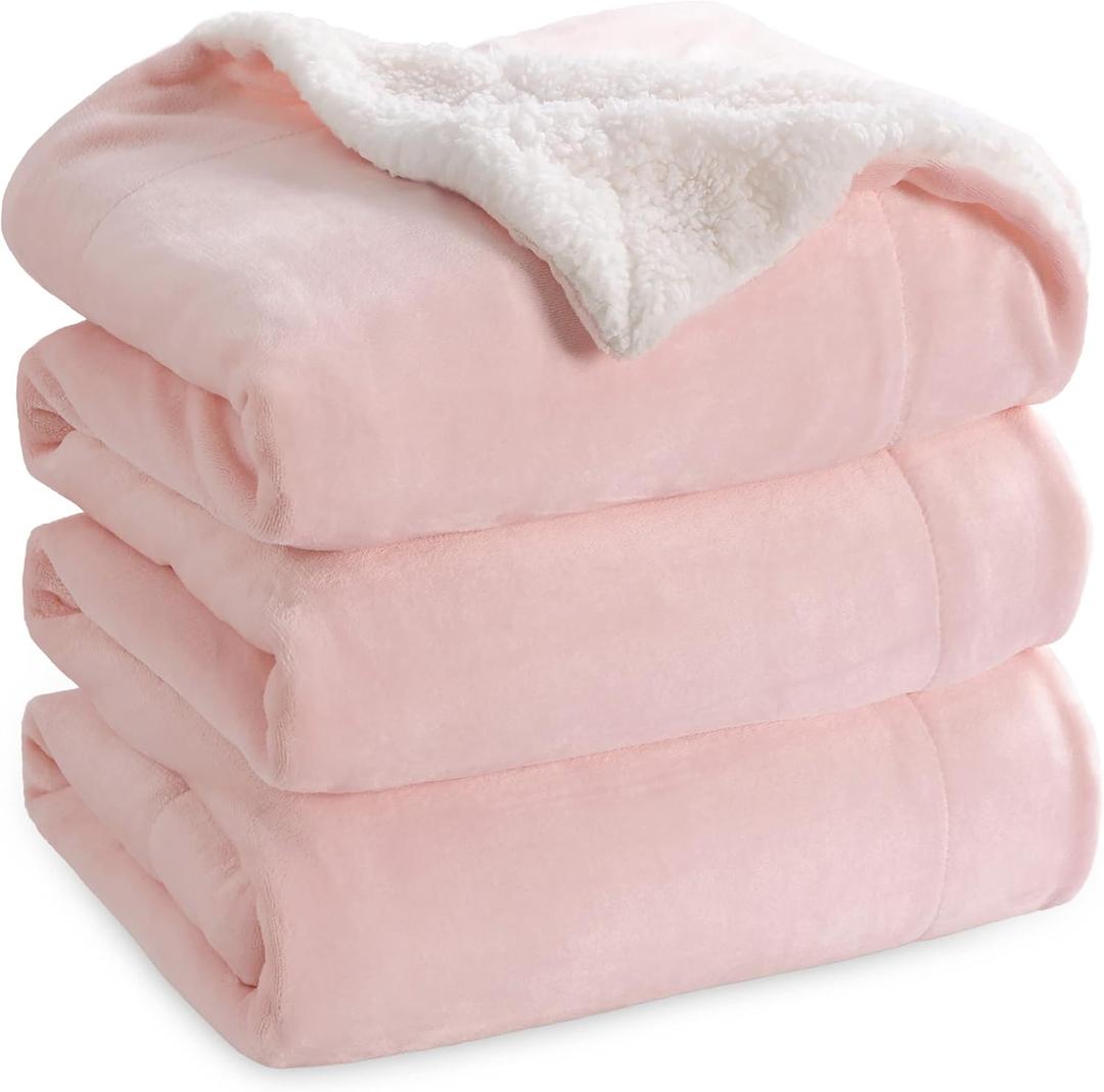 Bedsure Sherpa Fleece Blankets Queen Size for Bed - Thick and Warm, Soft Fuzzy Plush Queen Blanket for Winter, Pink, 90x90 Inches