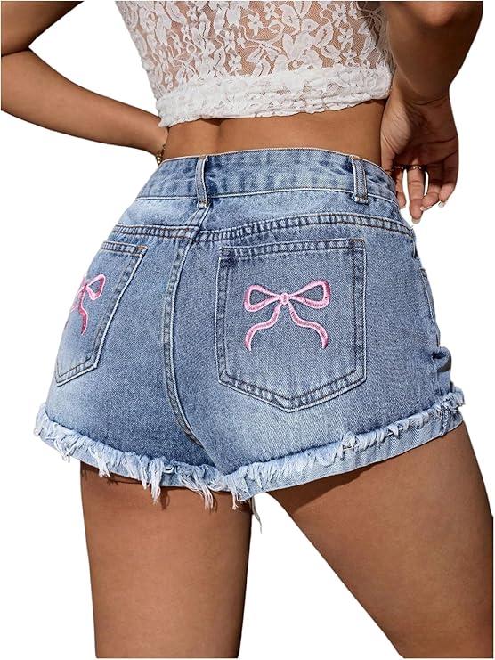 WDIRARA Women's Bow Embroidery Frayed Hem Denim Shorts Y2k Jean Shorts Blue 32