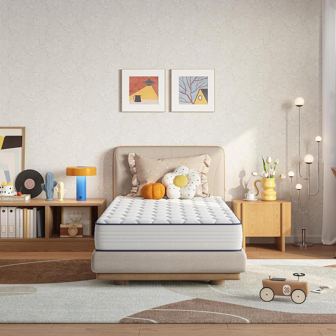 Novilla 8 inch Twin Mattress for Kids,Foam and Spring Hybrid Mattresses Twins for Comfortable Sleep,Steel Coils for Durable Support,CertiPUR-US Certified Foam,Youth/Guest Rooms,Twin Mattress in a Box