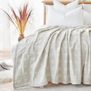 jinchan Boho 100% Cotton Blanket Muslin 50x60 Inches Lightweight 3-Layer Geometric Cross Pattern Reversible Quilt Throw Soft Breathable Comfy All Seasons for Couch Bed Decor, Light Grey