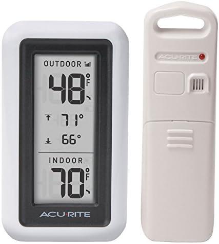 AcuRite Indoor/Outdoor Digital Temperature Gauge with Wireless Thermometer Outside for Outdoor Temperature and Daily High/Low Records (00424CA)