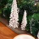 RM ROOMERS 2Pcs Resin Christmas Tree Statues Clearance, Table Top Small White Christmas Decorative Figurine Set, Indoor Artificial Xmas Tree Figurines for Desk Mantel Decor Gifts