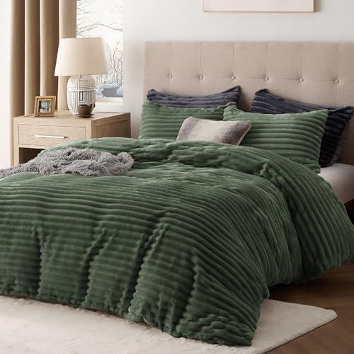 Bedsure Fluffy Duvet Cover Set - Ultra Soft Plush Shaggy Comforter Cover Queen Size, Warm Flannel Fleece Bed Sets for Winter, 3 Pieces (Striped Pattern, Green)