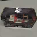 Jada Toys Jurassic World 1:32 Jeep Wrangler Die-cast Car, Toys for Kids and Adults