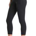Colorfulkoala Women's High Waisted Yoga Capris 21" Inseam Leggings with Pockets (Medium, Black)