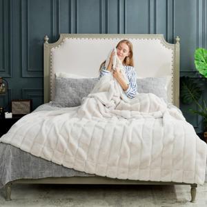 Cozy Bliss Faux Fur Throw Blanket for Couch, Cozy Soft Plush Thick Winter Blanket for Sofa Bedroom Living Room, 60 x 80 Inches Beige 