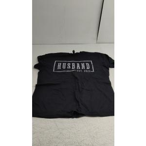 Husband Est 2025 Just Married Honeymoon Sleek Framed Design T-Shirt
XL