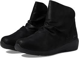 Skechers Women's Arya Fresher Trick Boots 8,5