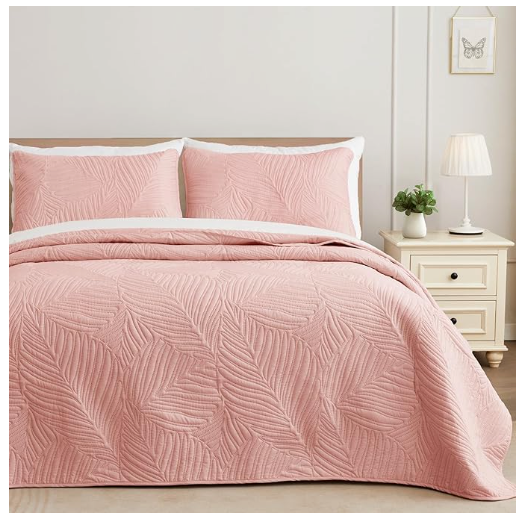 Exclusivo Mezcla California King Quilt Bedding Set, Lightweight Blush Pink Quilts Cal Oversized King Size for All Seasons, Soft Microfiber Bedspreads Coverlets with Leaf Pattern, 3 Piece